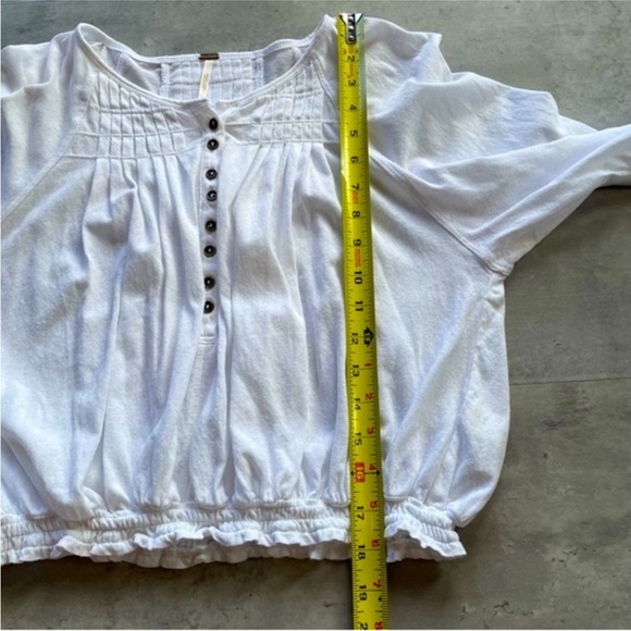 Free People White Cotton Prairie Henley Smocked Top
Size Small - Picture 9 of 9